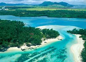 Ile Aux Cerfs Island 