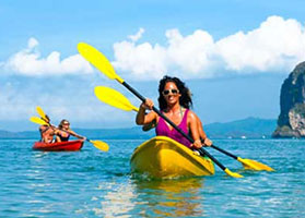 Kayak on Koh Phnagan