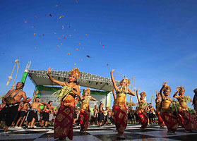 nusa-dua-festival