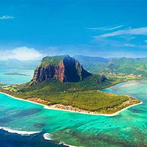 Top Islands for Honeymoon